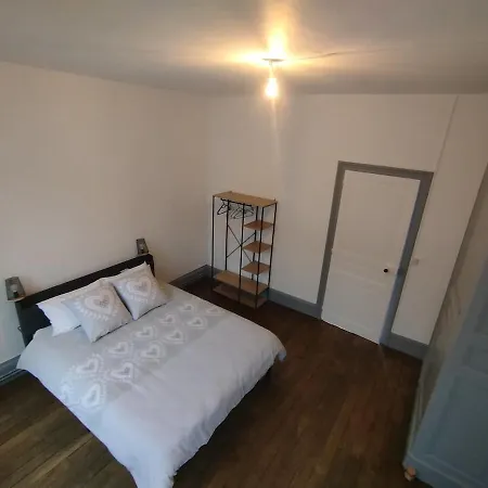 Le Ternaux 아파트 세단